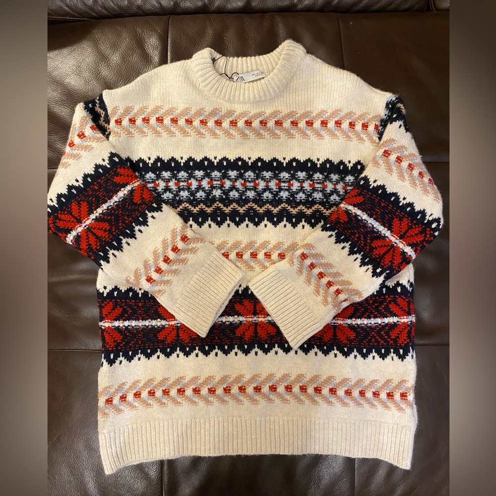 Winter Sweater. NWT never worn. Oversized comfort. Just too big for me.